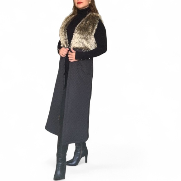Minimalist Long Vest - Beige Faux Fur & Black Quilted | Medium - Picture 1 of 11